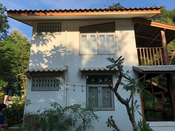 Paiyannoi Guesthome Chiang Mai Exterior photo